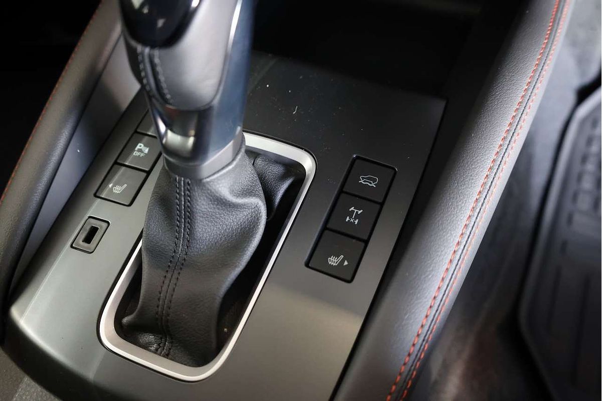 2025 Mazda BT-50 SP TF 4X4