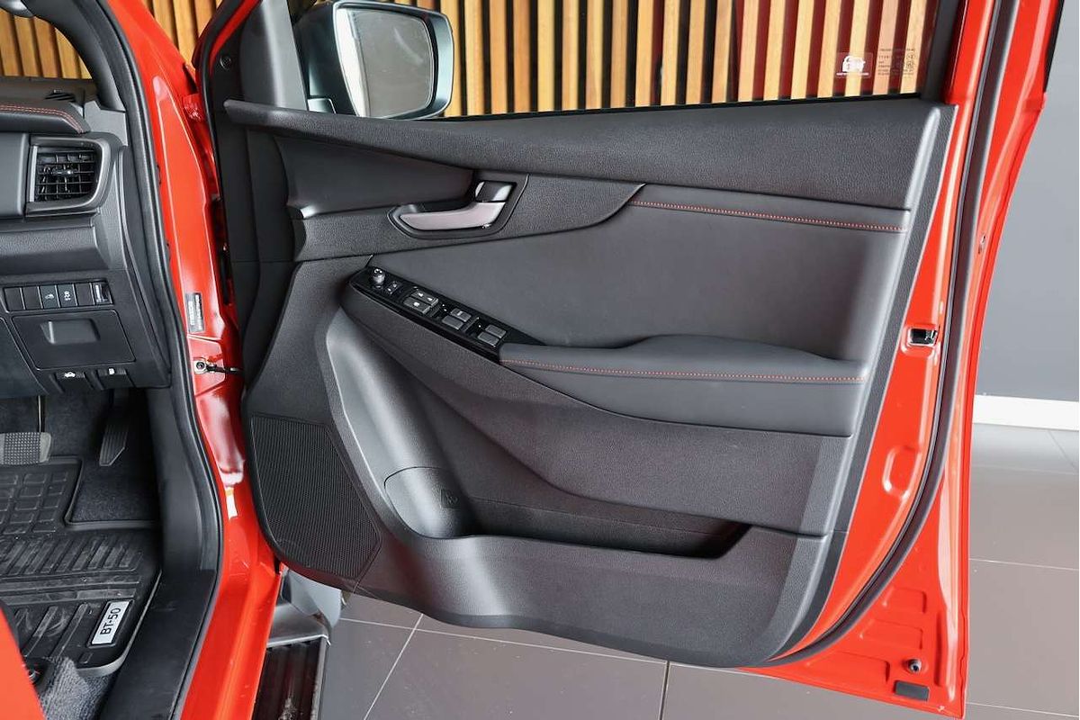 2025 Mazda BT-50 SP TF 4X4