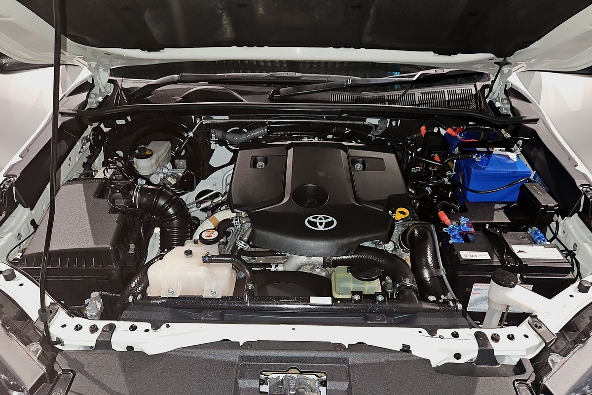 2021 Toyota Hilux SR GUN126R 4X4