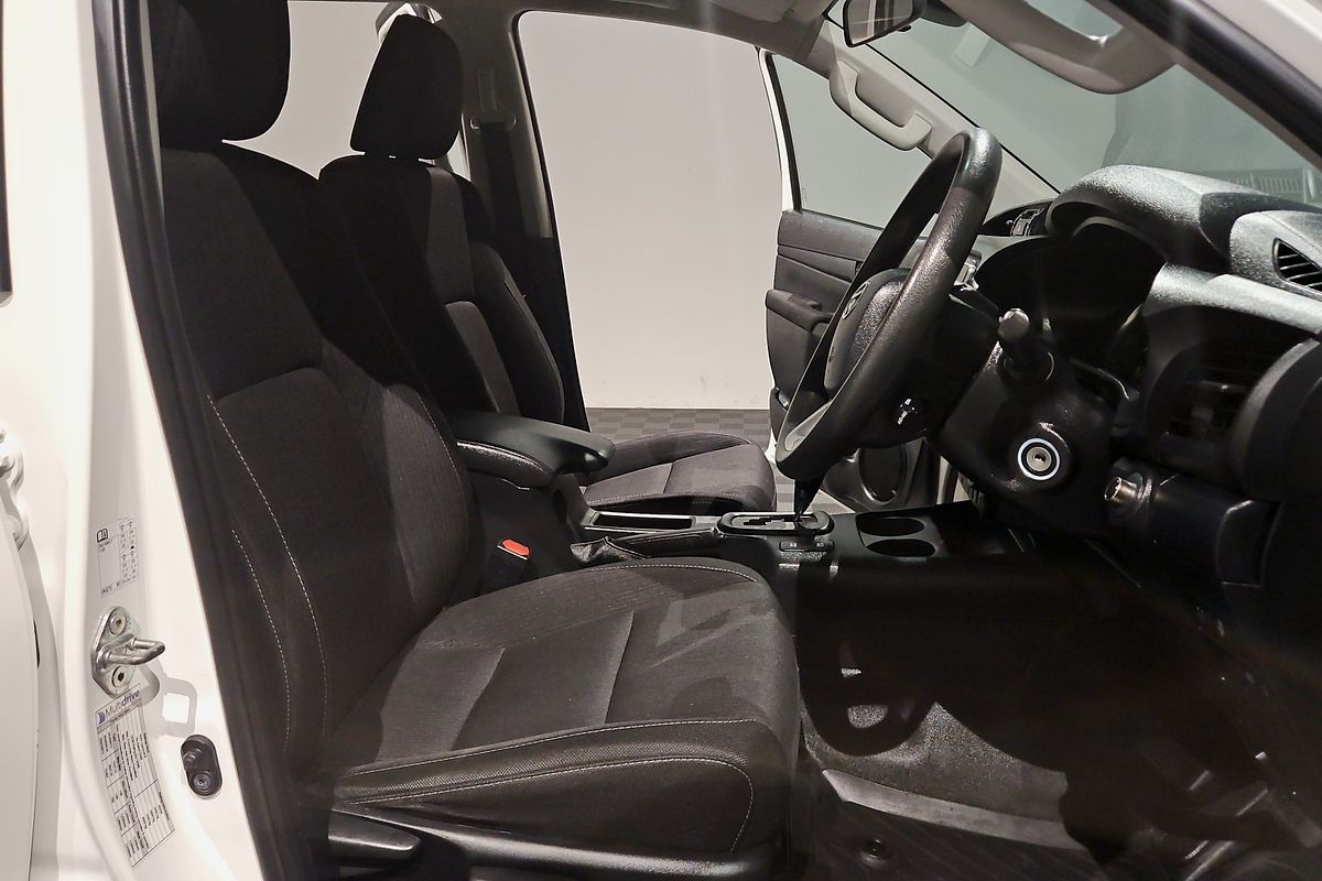 2021 Toyota Hilux SR GUN126R 4X4