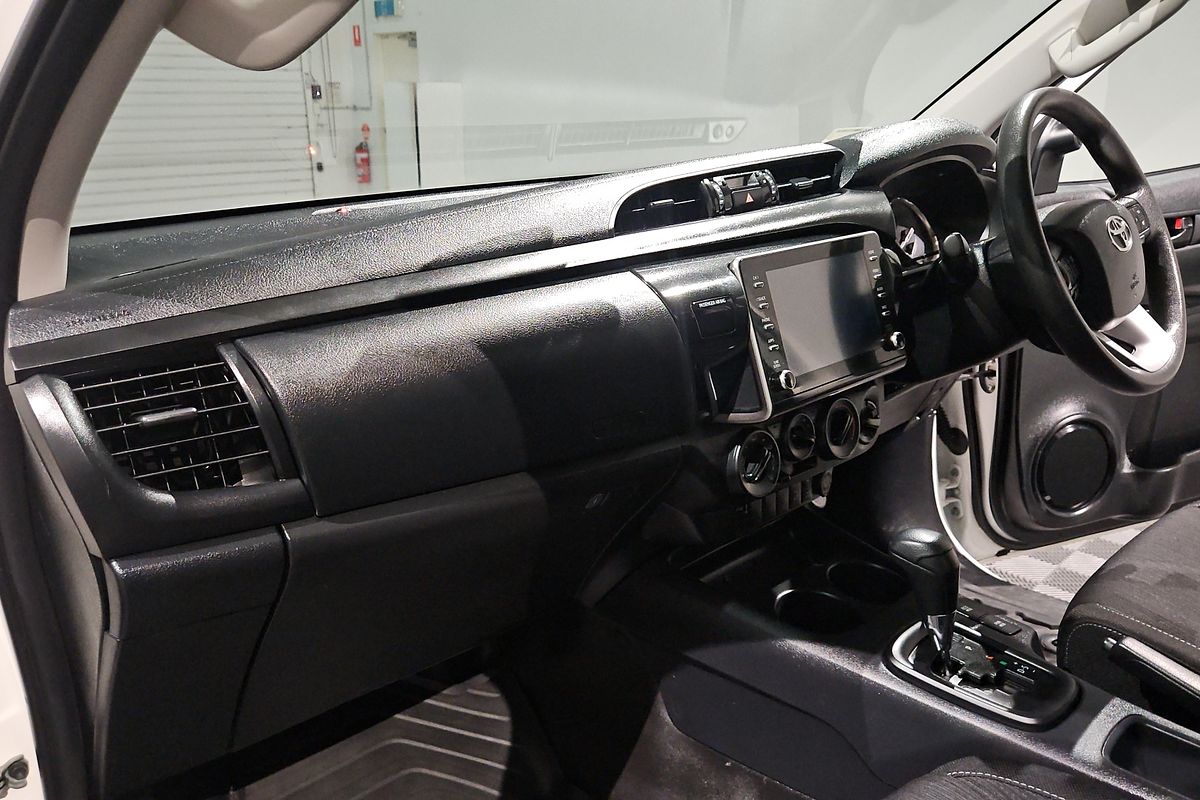 2021 Toyota Hilux SR GUN126R 4X4