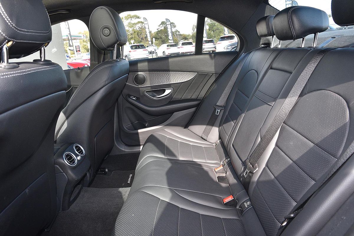 2017 Mercedes-Benz C-Class C200 W205
