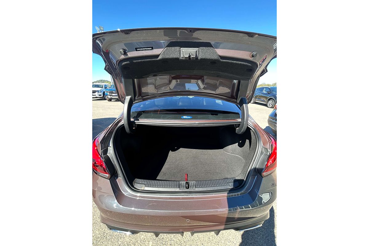 2023 MG MG5 Essence