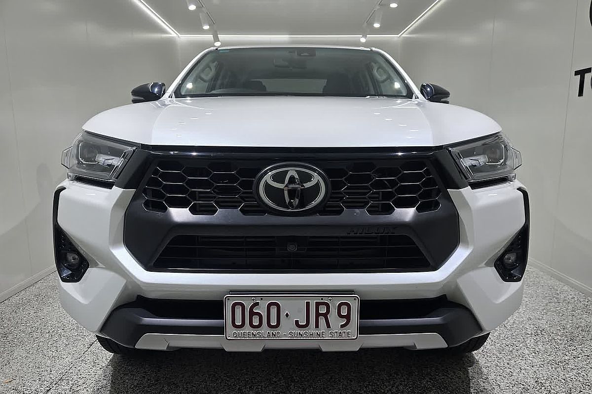 2024 Toyota Hilux Hilux 4x4 SR5 2.8L T Diesel Automatic Double Cab 48V GUN126R 4X4