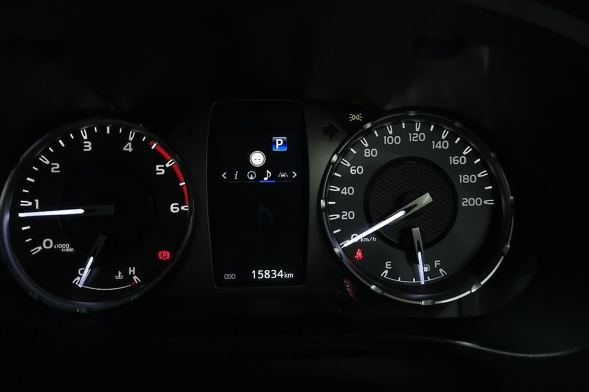 2024 Toyota Hilux Hilux 4x4 SR5 2.8L T Diesel Automatic Double Cab 48V GUN126R 4X4