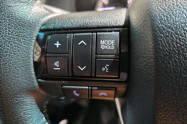 2024 Toyota Hilux Hilux 4x4 SR5 2.8L T Diesel Automatic Double Cab 48V GUN126R 4X4
