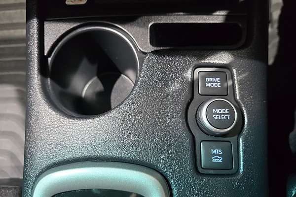 2024 Toyota Hilux Hilux 4x4 SR5 2.8L T Diesel Automatic Double Cab 48V GUN126R 4X4