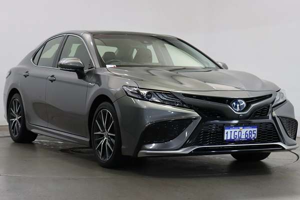 2021 Toyota Camry SL AXVH70R