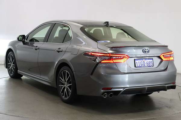 2021 Toyota Camry SL AXVH70R