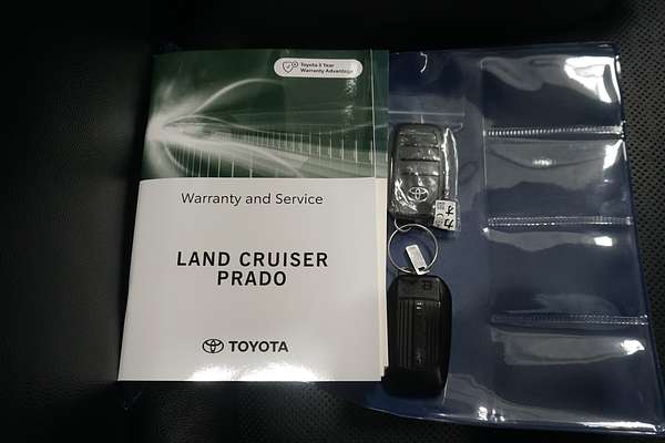 2025 Toyota Landcruiser Prado Kakadu GDJ251R