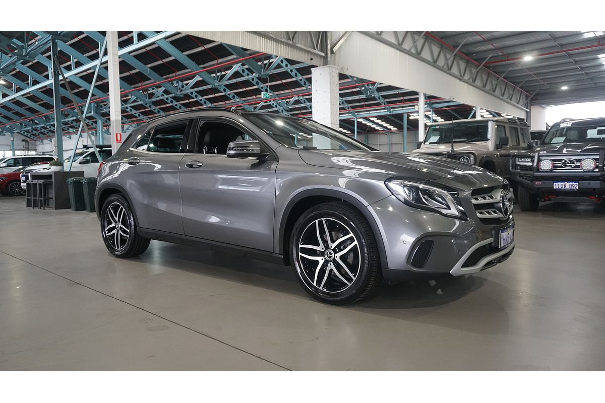 2018 Mercedes-Benz GLA-Class GLA180 X156