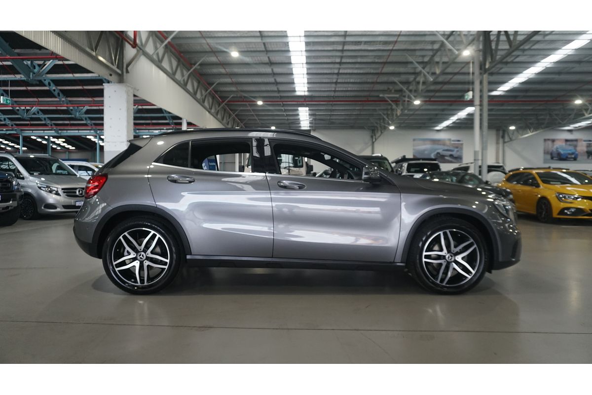 2018 Mercedes-Benz GLA-Class GLA180 X156