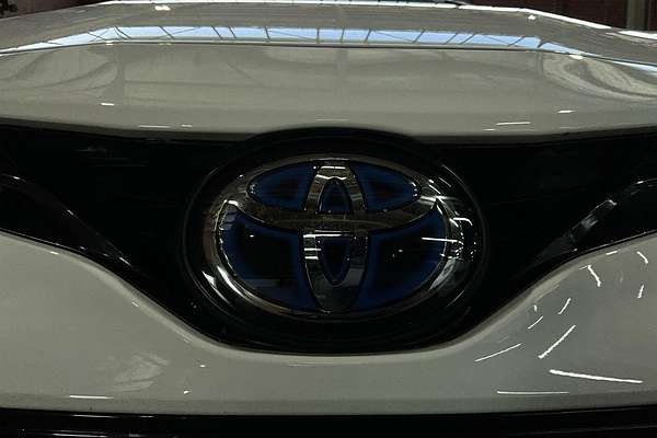 2024 Toyota Camry Ascent AXVH70R