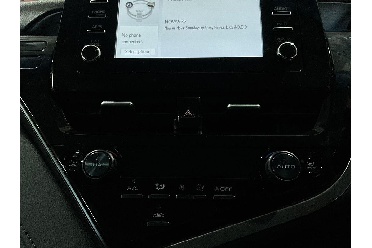 2024 Toyota Camry Ascent AXVH70R