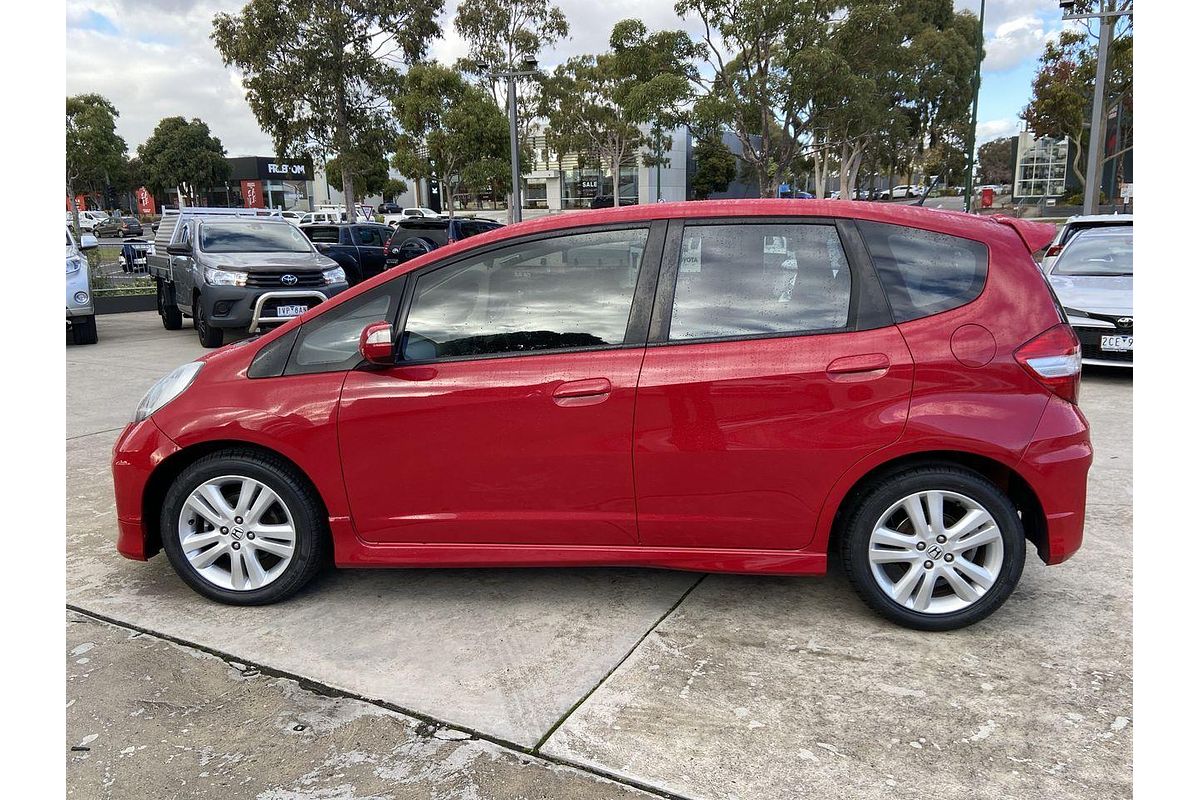 2013 Honda Jazz Vibe-S GE