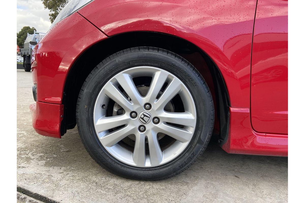 2013 Honda Jazz Vibe-S GE