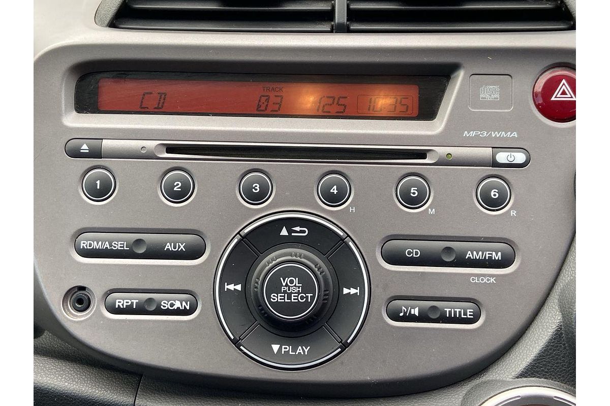 2013 Honda Jazz Vibe-S GE