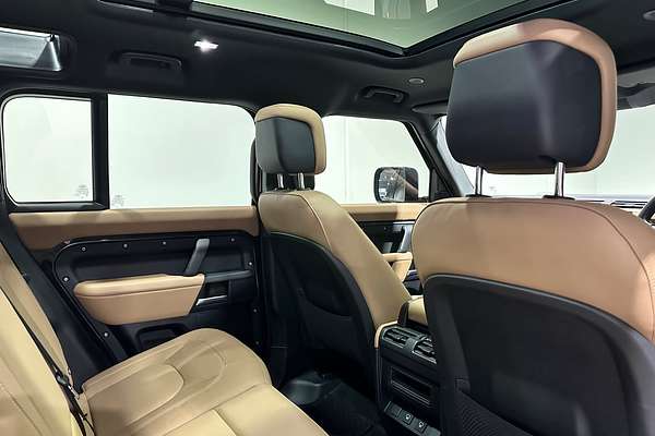 2025 Land Rover Defender 110 D350 X-Dynamic HSE L663