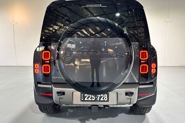 2025 Land Rover Defender 110 D350 X-Dynamic HSE L663