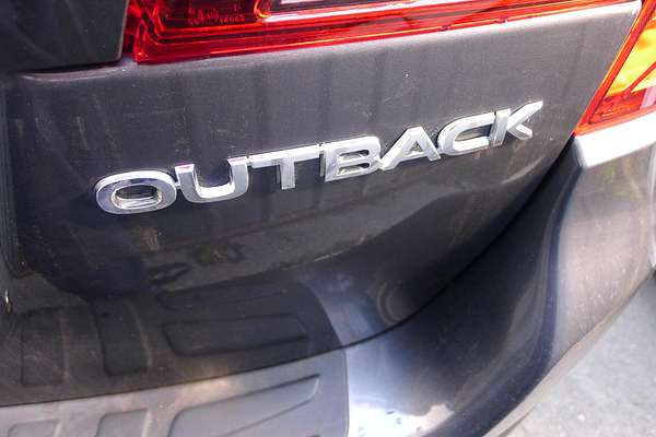 2020 Subaru Outback 2.5i Premium 5GEN