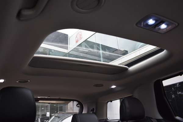 2025 Kia Carnival GT-Line KA4 PE