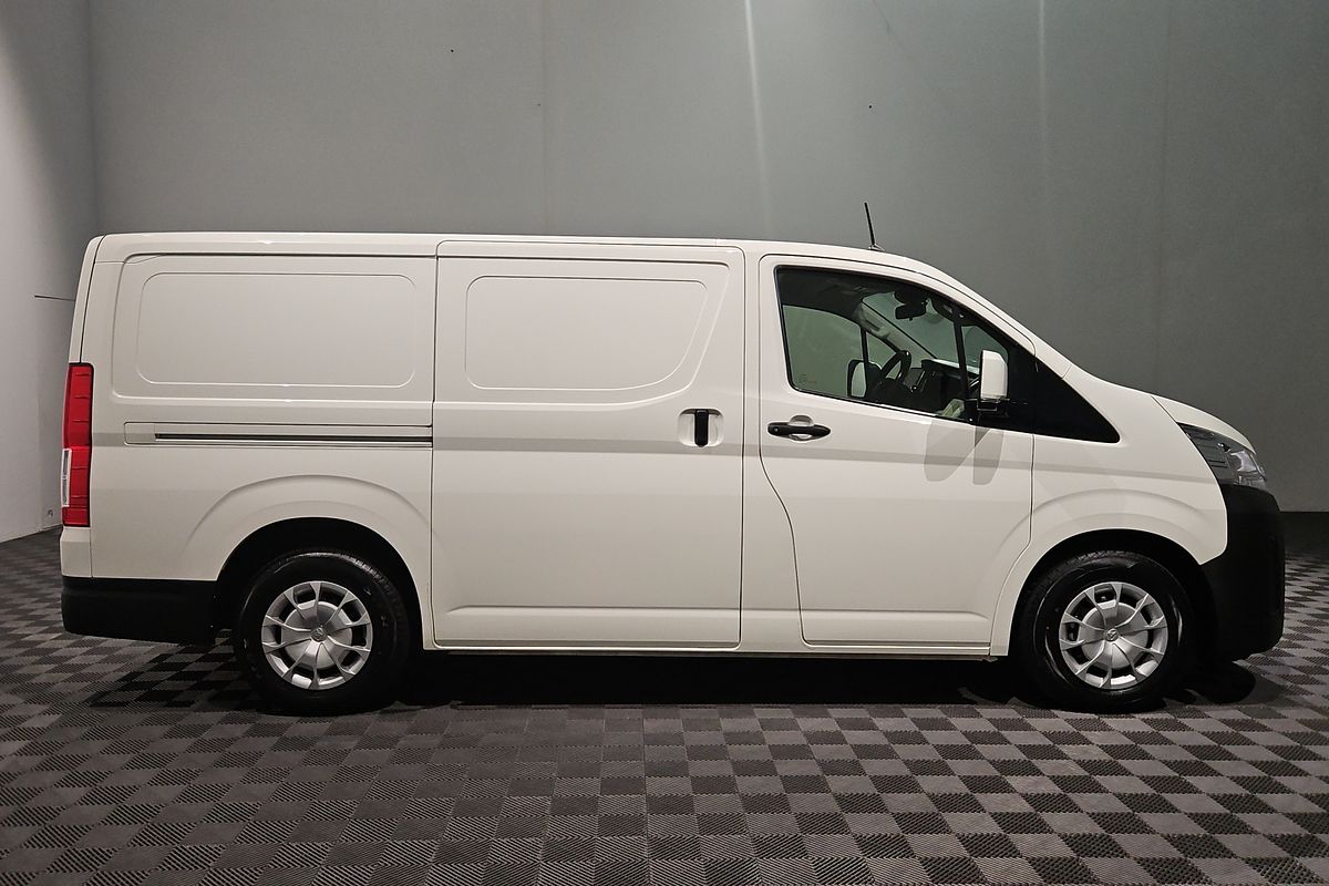 2021 Toyota Hiace GDH300R LWB