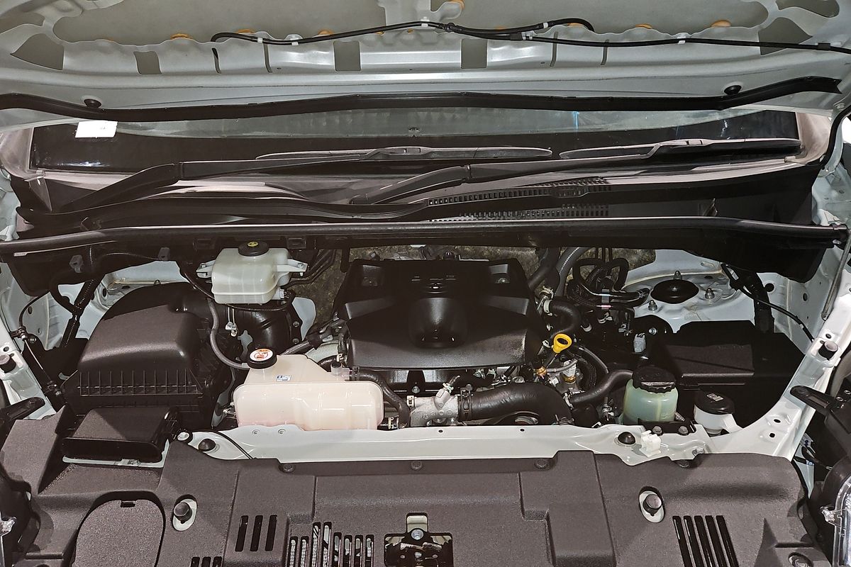 2021 Toyota Hiace GDH300R LWB