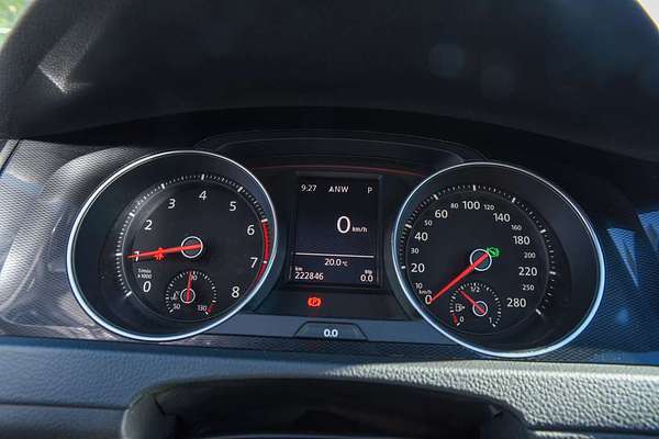 2013 Volkswagen GOLF GTI 7