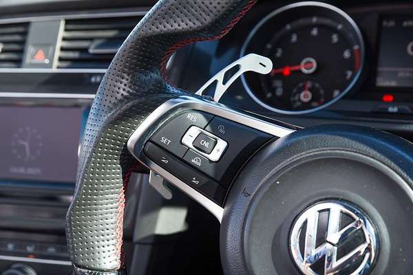 2013 Volkswagen GOLF GTI 7