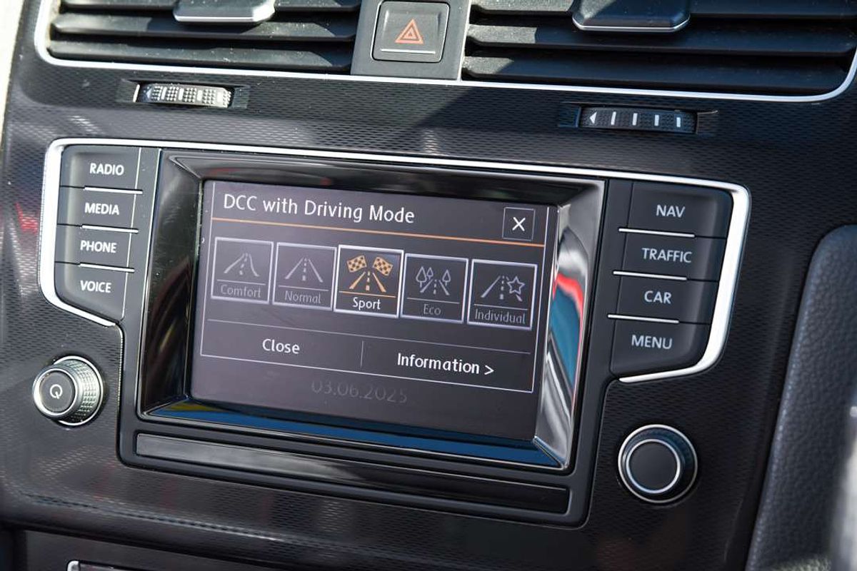 2013 Volkswagen GOLF GTI 7