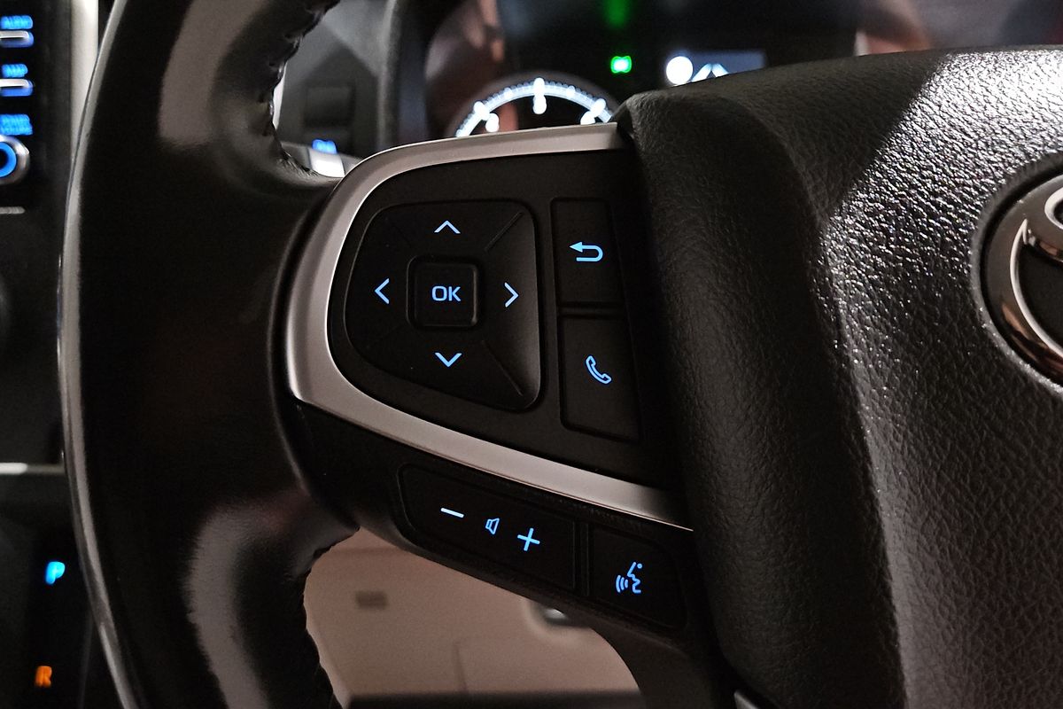 2021 Toyota Hiace GDH300R LWB