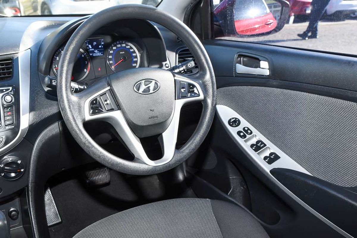 2014 Hyundai ACCENT Active RB2