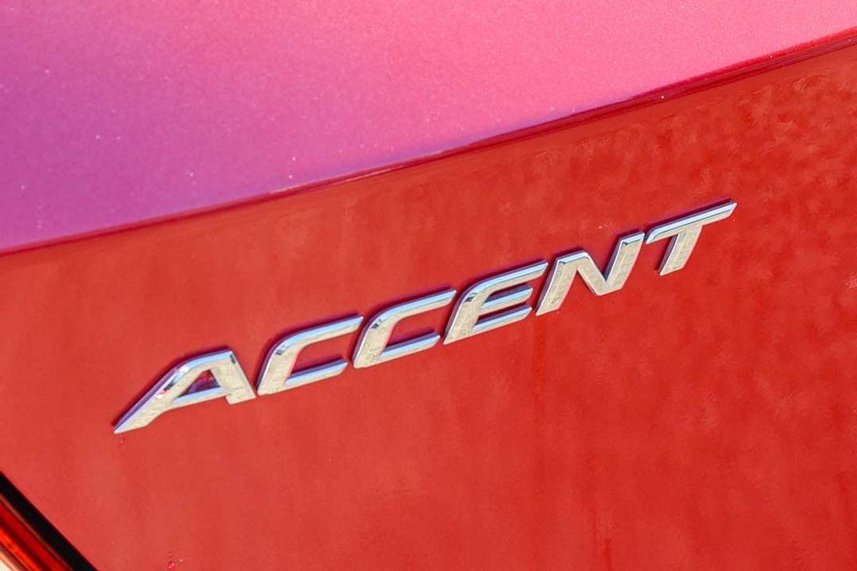 2014 Hyundai ACCENT Active RB2