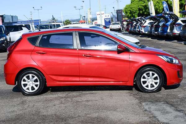 2014 Hyundai ACCENT Active RB2
