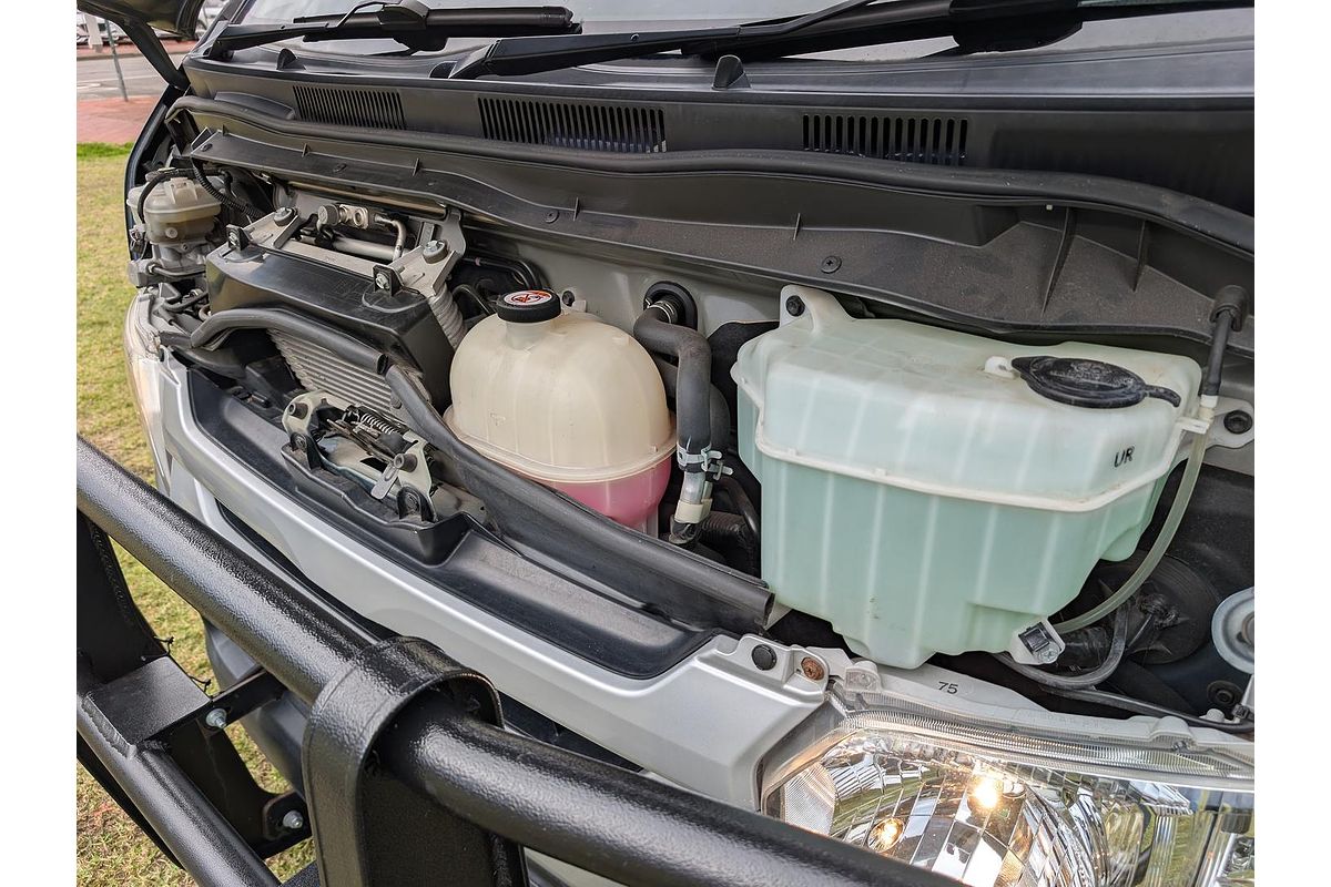 2018 Toyota Hiace KDH201R LWB