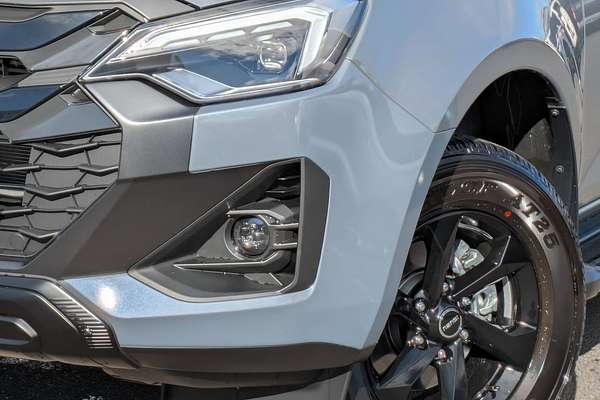 2025 Isuzu D-MAX X-RIDER 4X4