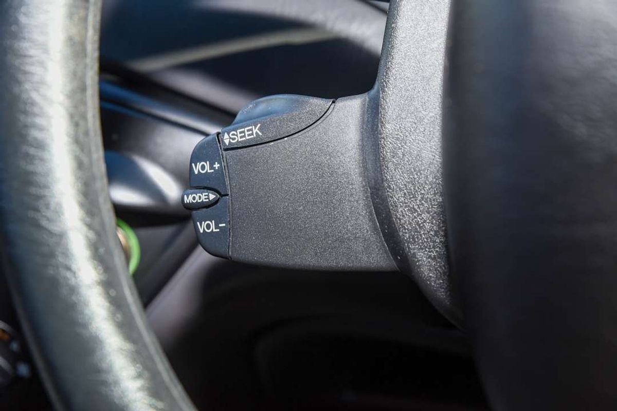 2004 Ford FOCUS SR CL LR