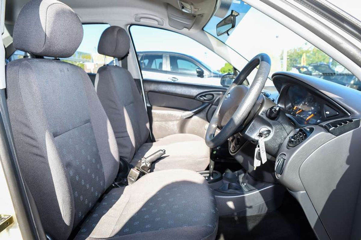 2004 Ford FOCUS SR CL LR