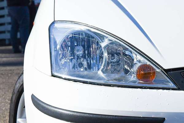2004 Ford FOCUS SR CL LR