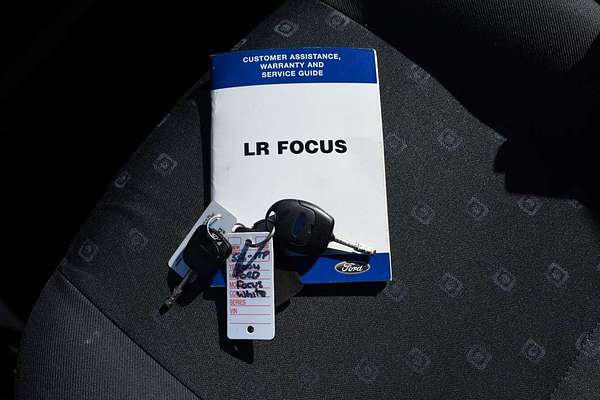 2004 Ford FOCUS SR CL LR
