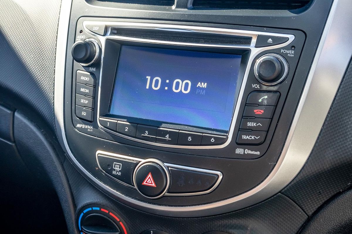 2015 Hyundai Accent Active RB2