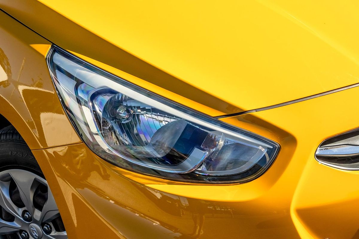 2015 Hyundai Accent Active RB2