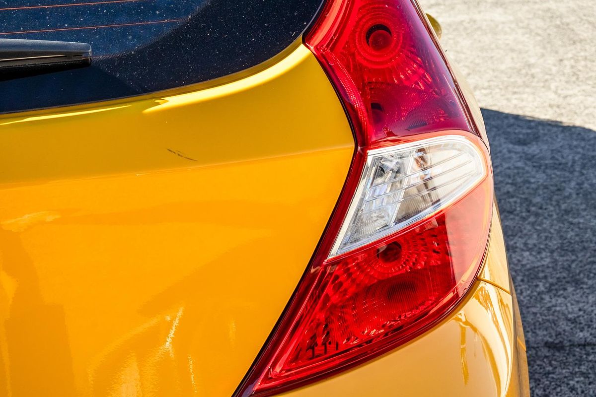 2015 Hyundai Accent Active RB2