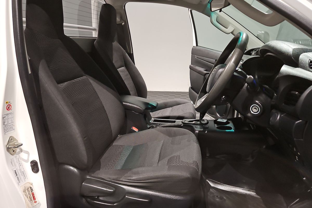 2019 Toyota Hilux SR GUN126R 4X4