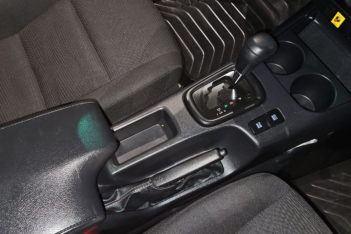 2019 Toyota Hilux SR GUN126R 4X4