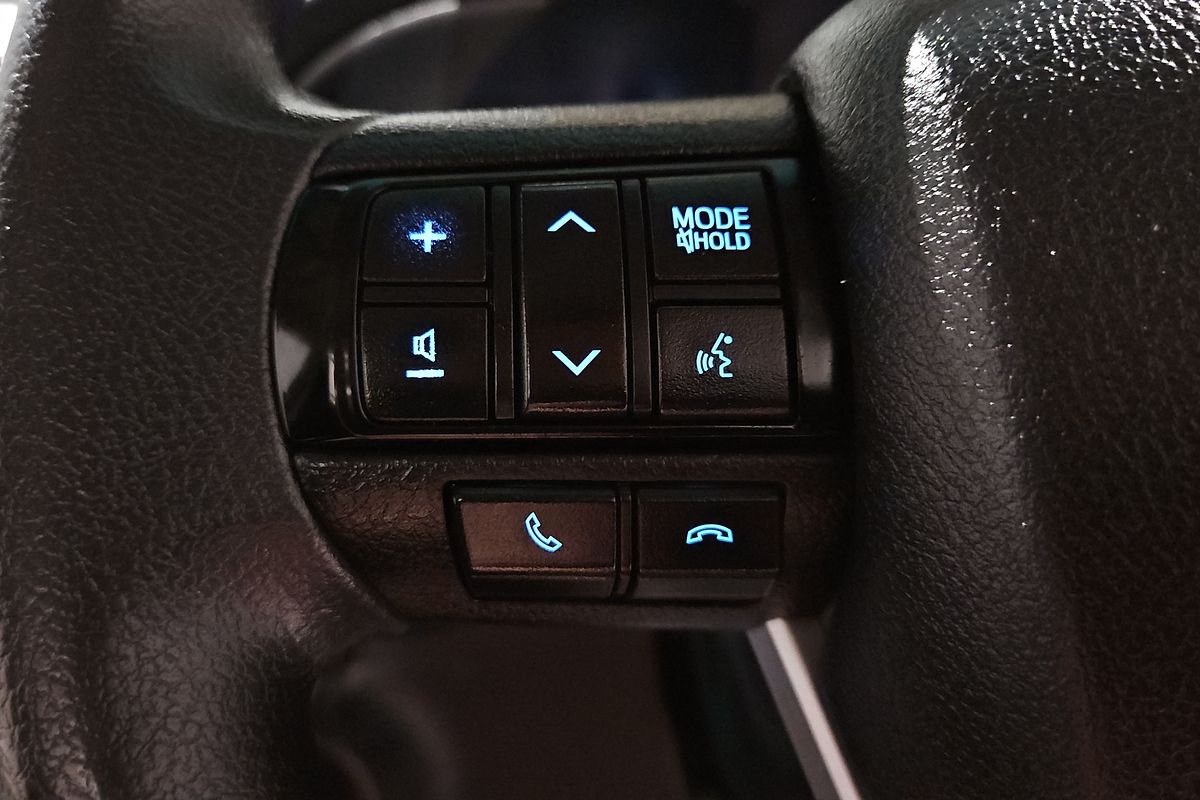 2019 Toyota Hilux SR GUN126R 4X4