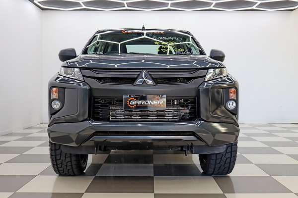 2020 Mitsubishi Triton GLX+ MR 4X4