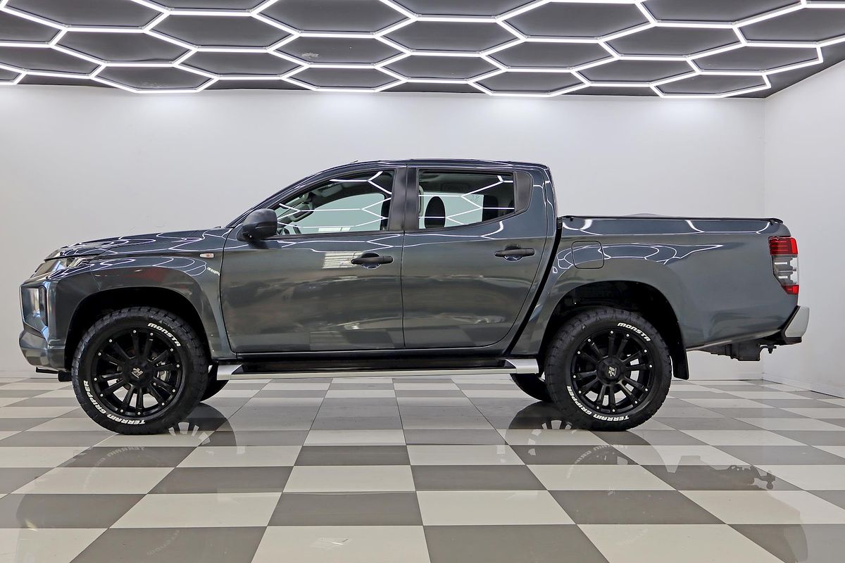 2020 Mitsubishi Triton GLX+ MR 4X4