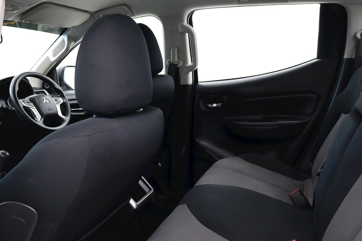 2020 Mitsubishi Triton GLX+ MR 4X4