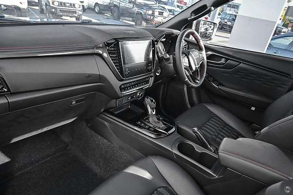 2025 Isuzu D-MAX X-TERRAIN 4X4